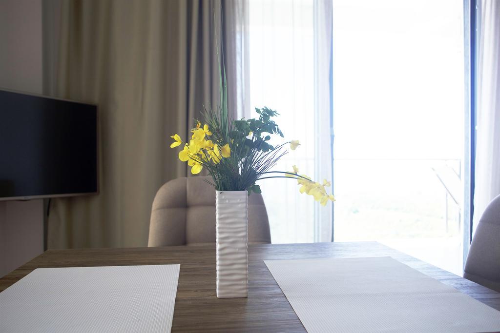 Altezza Relax Apartments Budva Luaran gambar