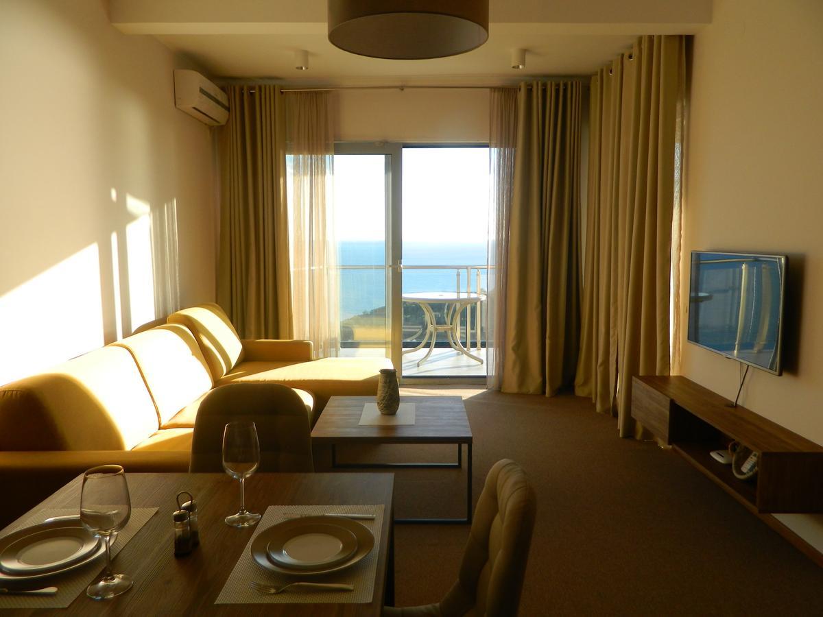 Altezza Relax Apartments Budva Luaran gambar